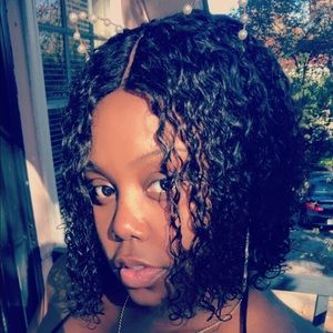 Meet your Posher, Desaree